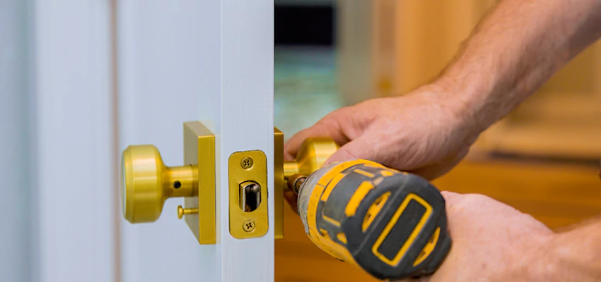 Local Locksmith For Key Fob Replacement in Oak Hills, California
