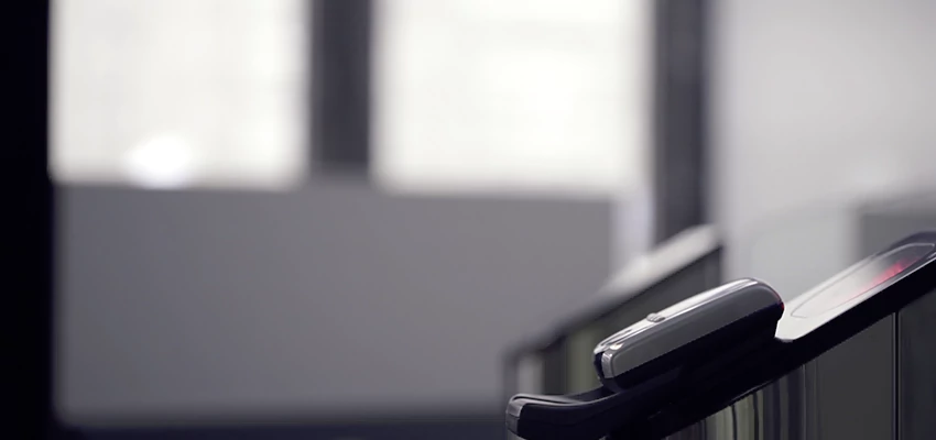 Commercial Automatic Door Locks Repair in Oak Hills, CA