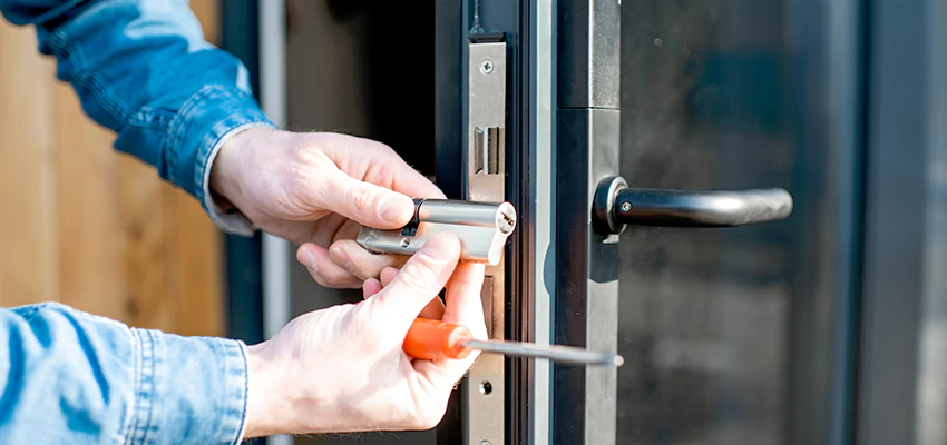 Eviction Locksmith For Lock Repair in Oak Hills, CA