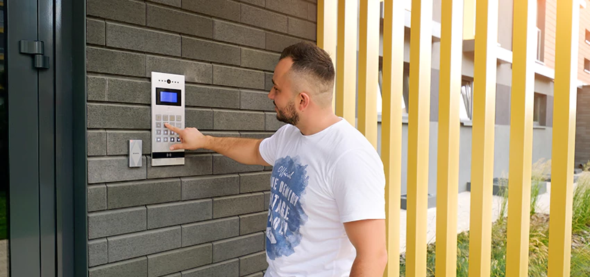 Locksmith Company For Smart Lock System Installation in Oak Hills, California